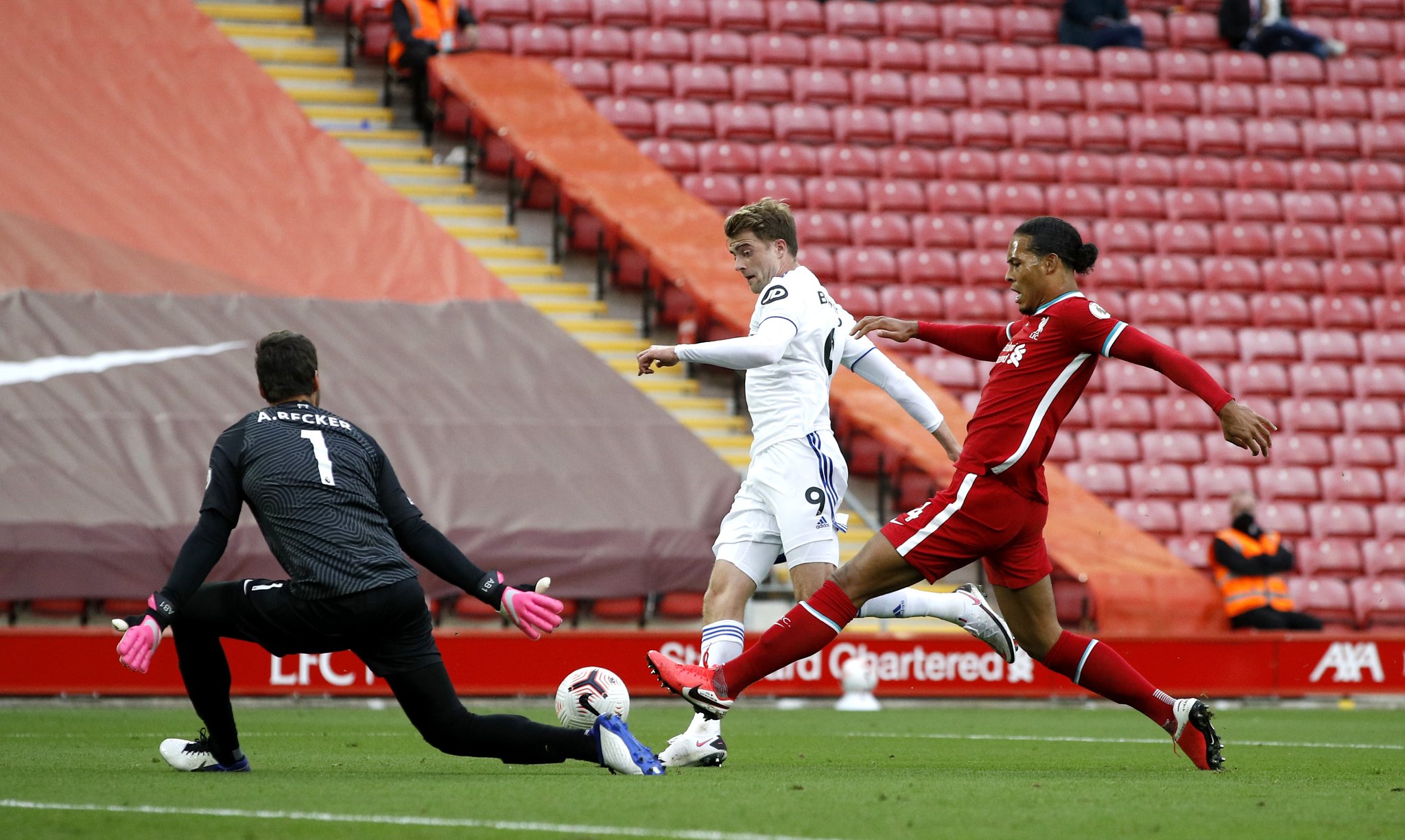 然而事实证 然而事实证